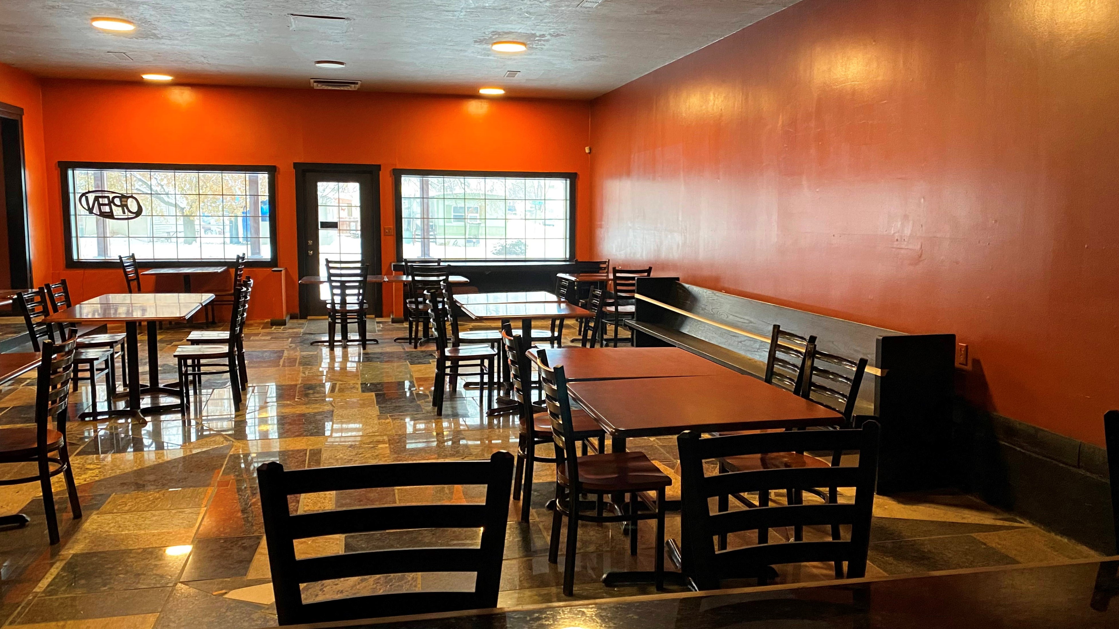 Banquet Room (2 of 2)